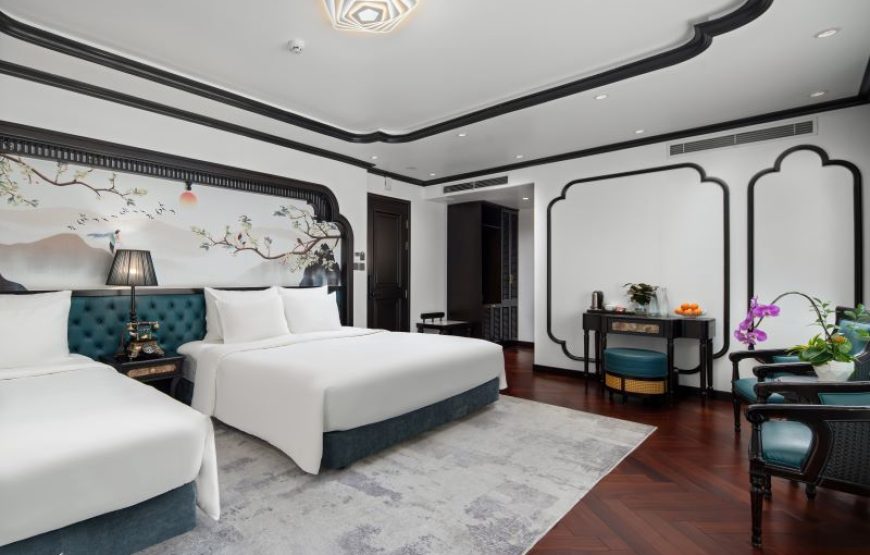 Catherine Cruise – Premier Suite 3 Floor