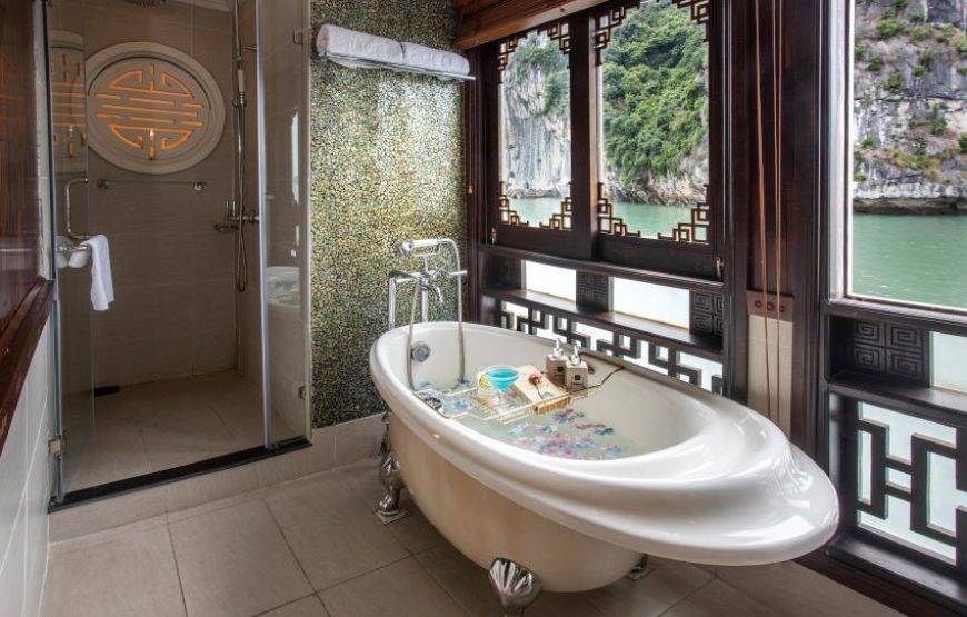 Âu Cơ Cruise – Long Quan Suite Room