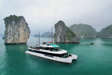 HaLong Catamaran Cruise
