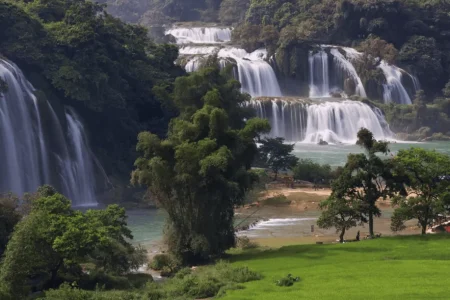 Ban Gioc Waterfall: Travel Guide