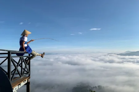 Camping, Hiking & Cloud-Hunting in Cau Dat
